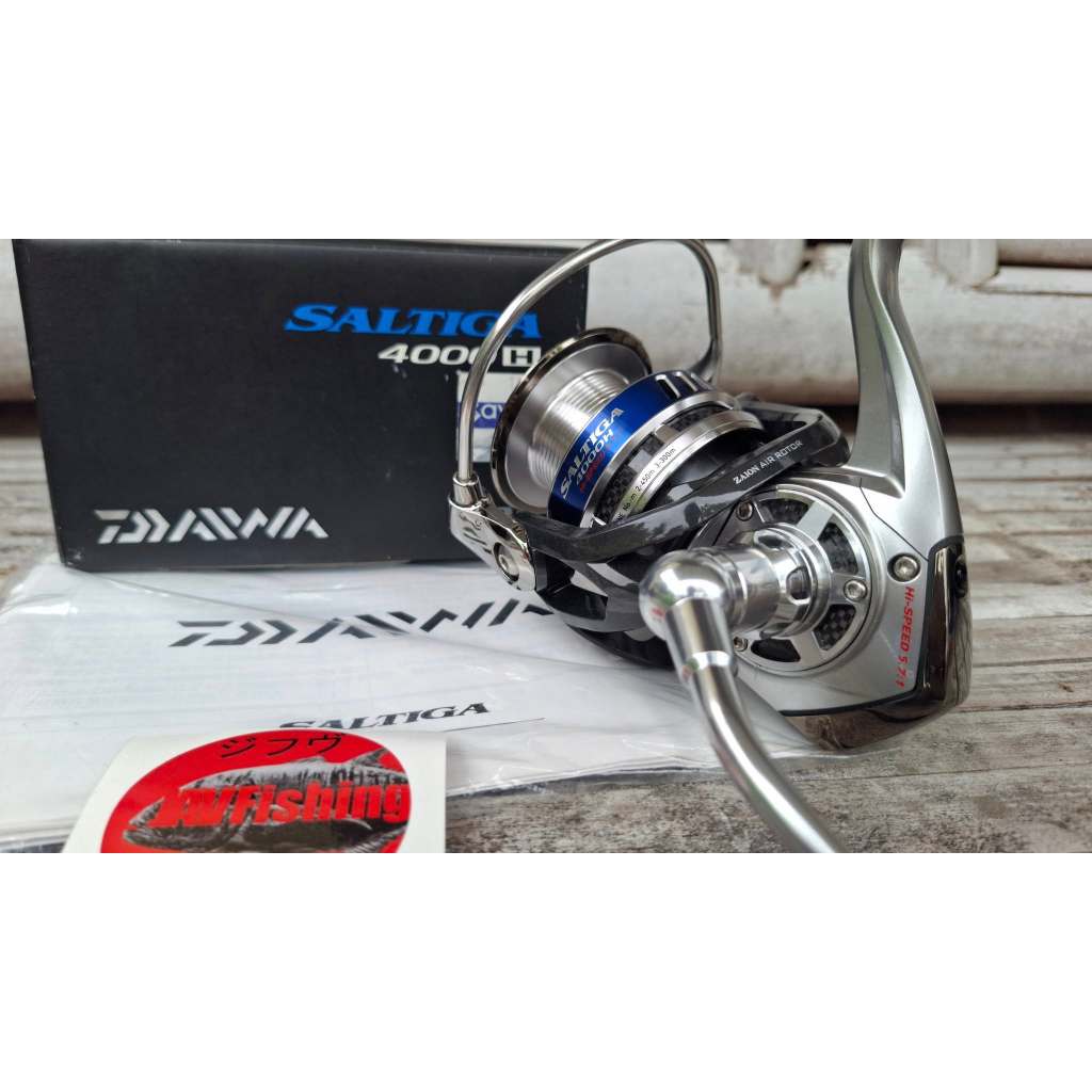 SECOND SPINNING REEL DAIWA 15 SALTIGA 4000H