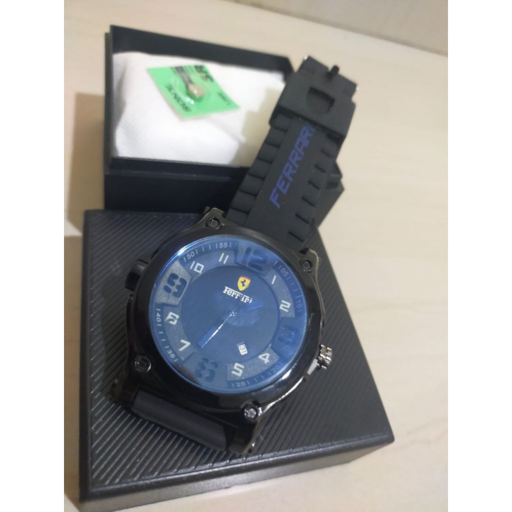 Jam Tangan Pria Ferrari
