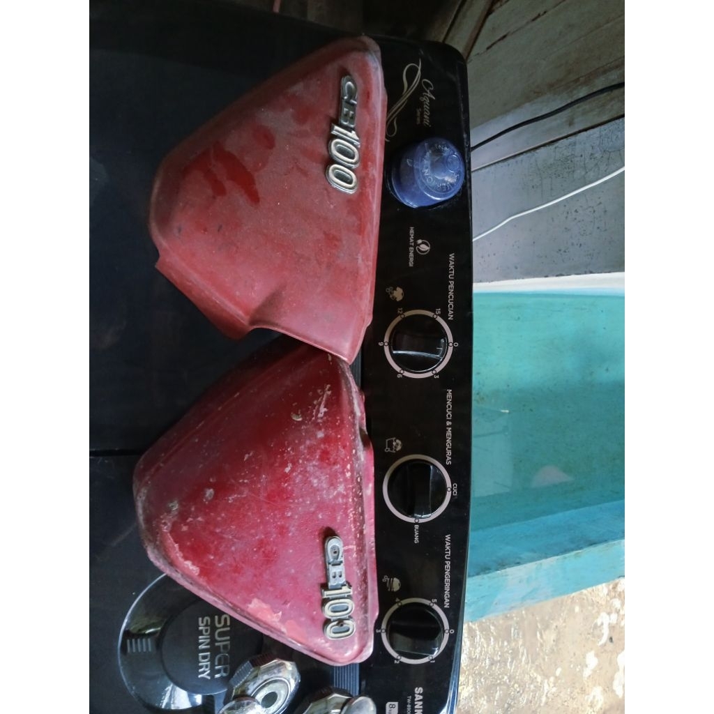 Kempol box tutup aki samping CB 100 cb k4ncut original