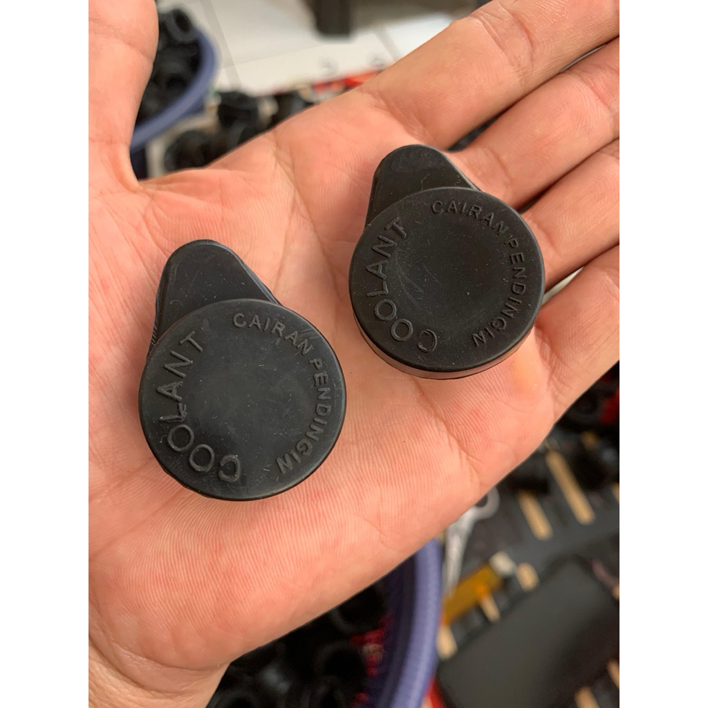 Karet Tutup Air Radiator Atas Vario 125 Techno Vario 150 New LED 2018