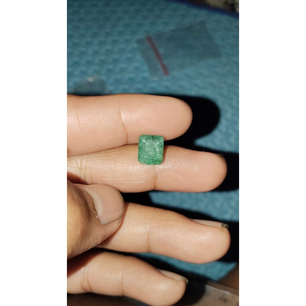 Natural Emerald Beryl/Green beryl Oktagon