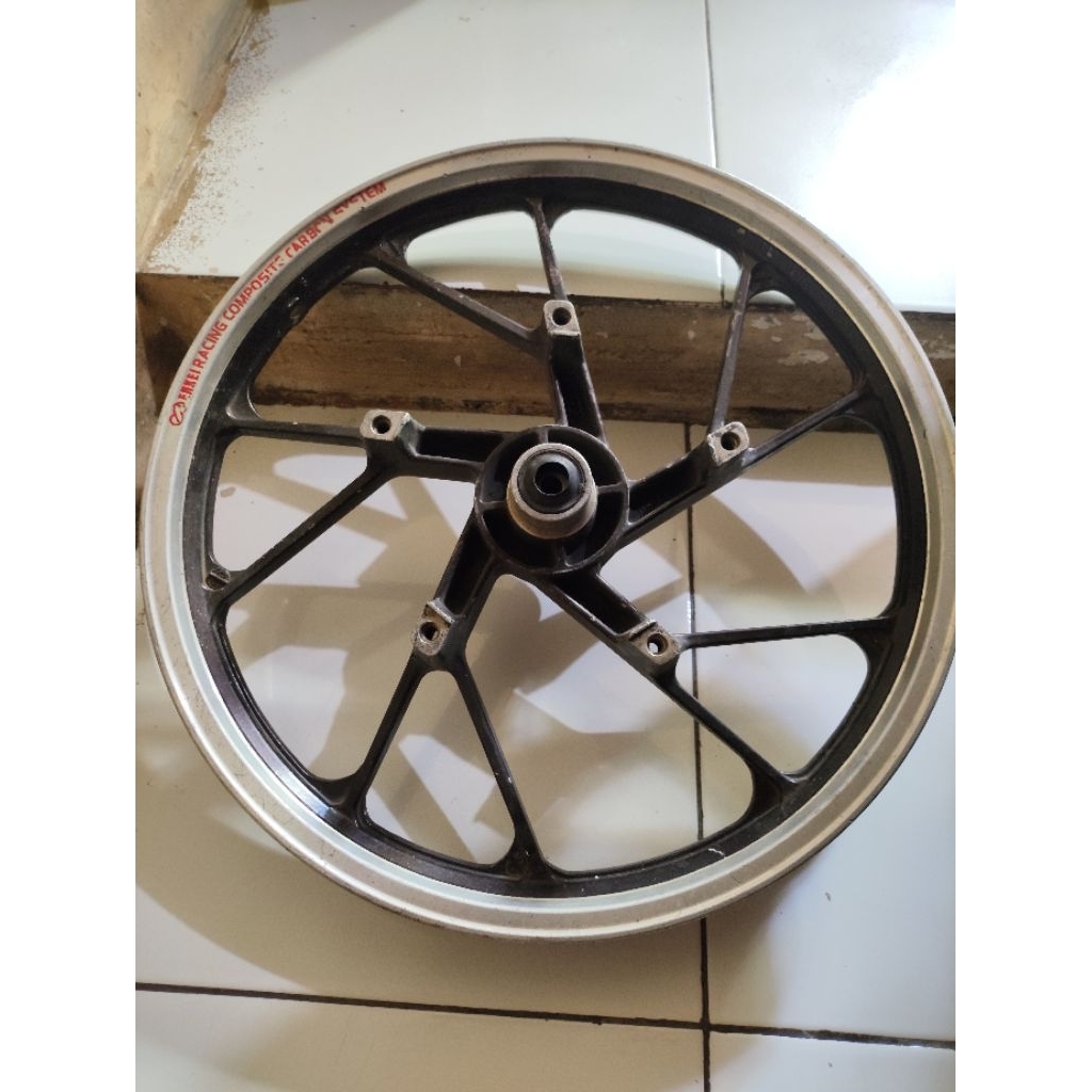 velk velg racing depan variasi Suzuki NR ring 17 smash bekas