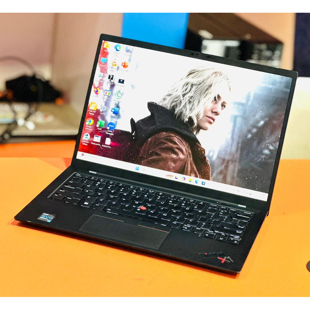 LAPTOP EXLUSIVE LENOVO X1 CARBON I7 GEN11