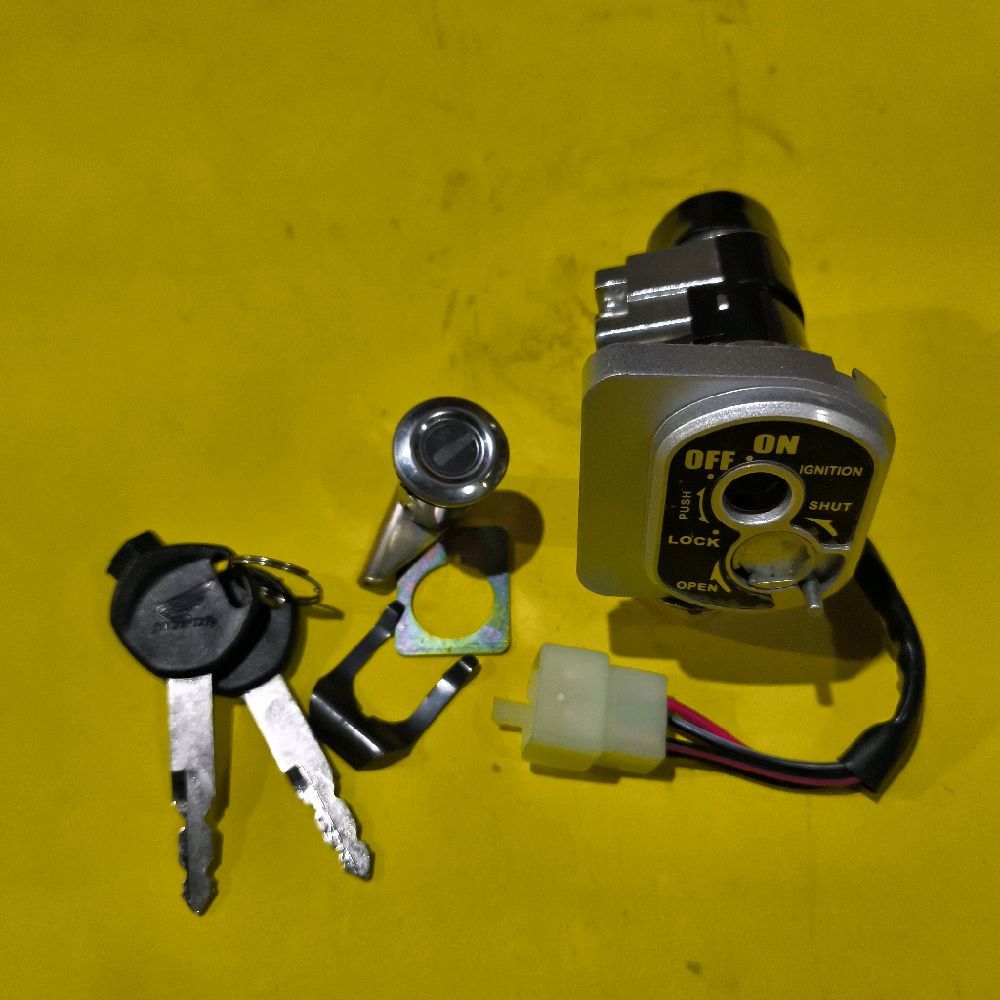 Kunci Konci Set Motor Revo Fi