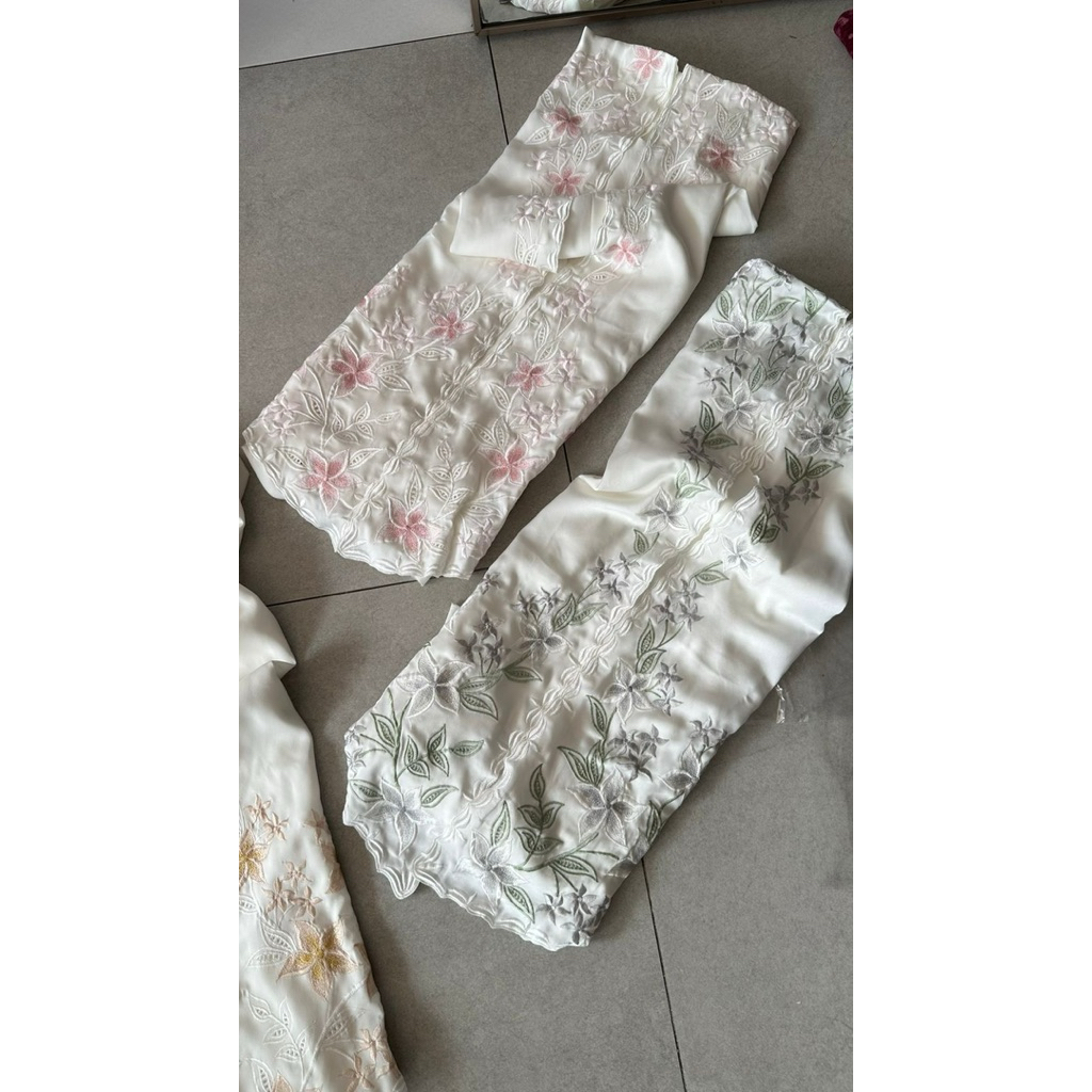 Kain Kebaya Bordir Kerawang  MANUAL