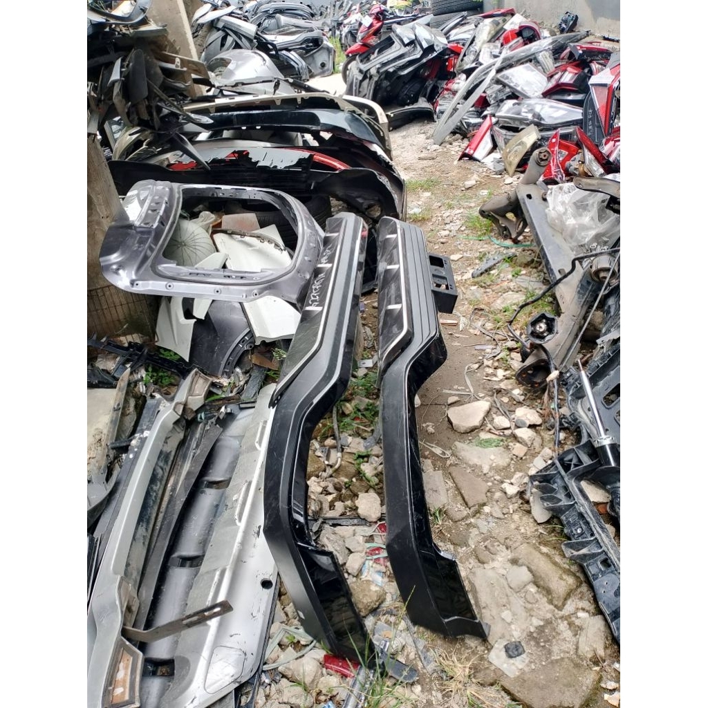 bodykit depan belakang Fortuner legender