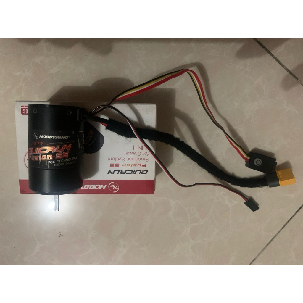 HOBBYWING QUICRUN FUSION SE 1800KV 2IN1 ESC