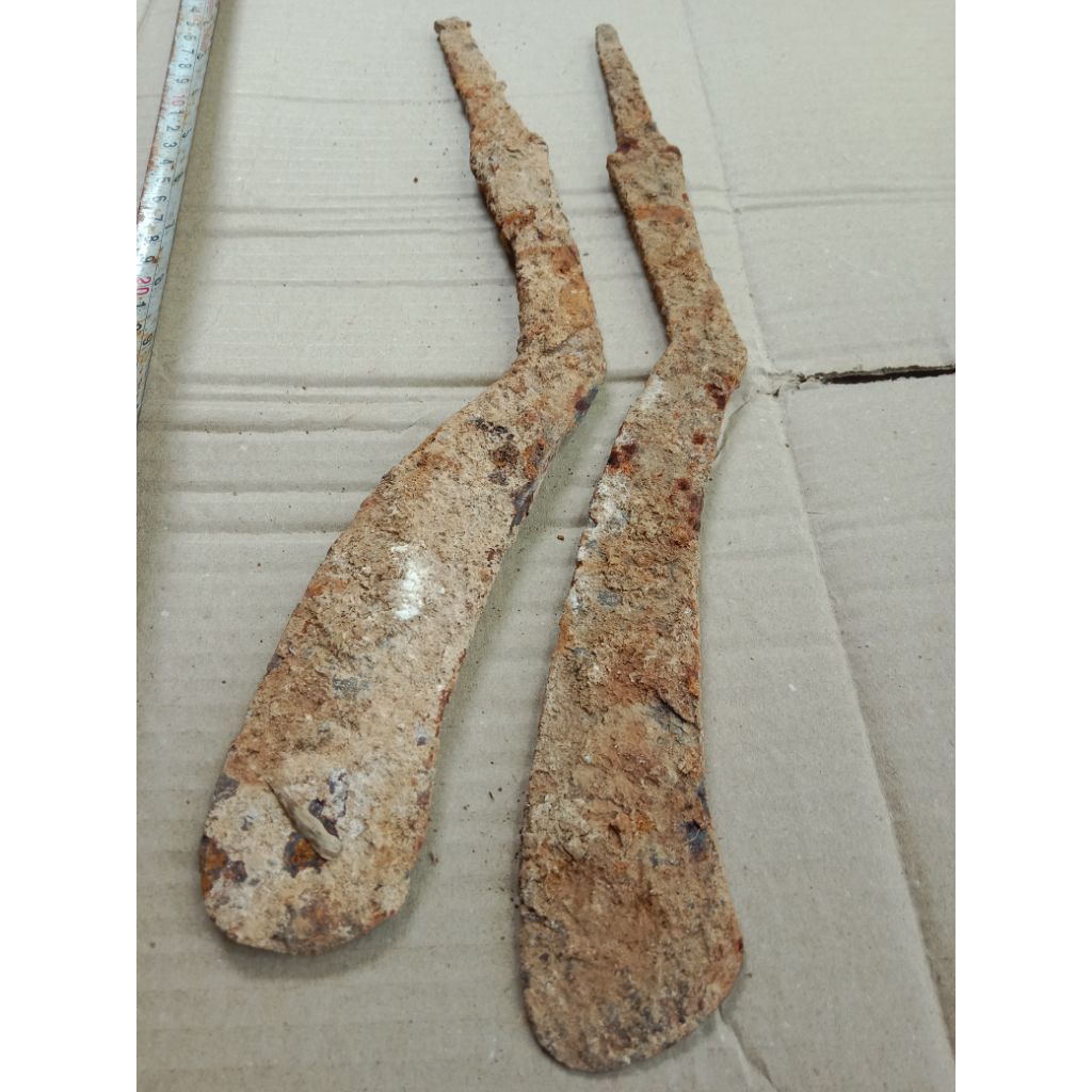 dua pusaka kabudhan temuan darat