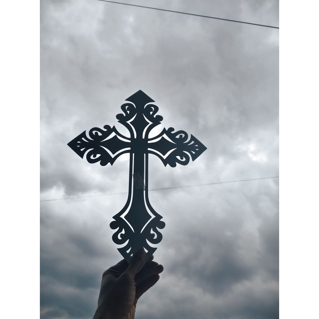Hiasan dinding cutting laser salib kristen