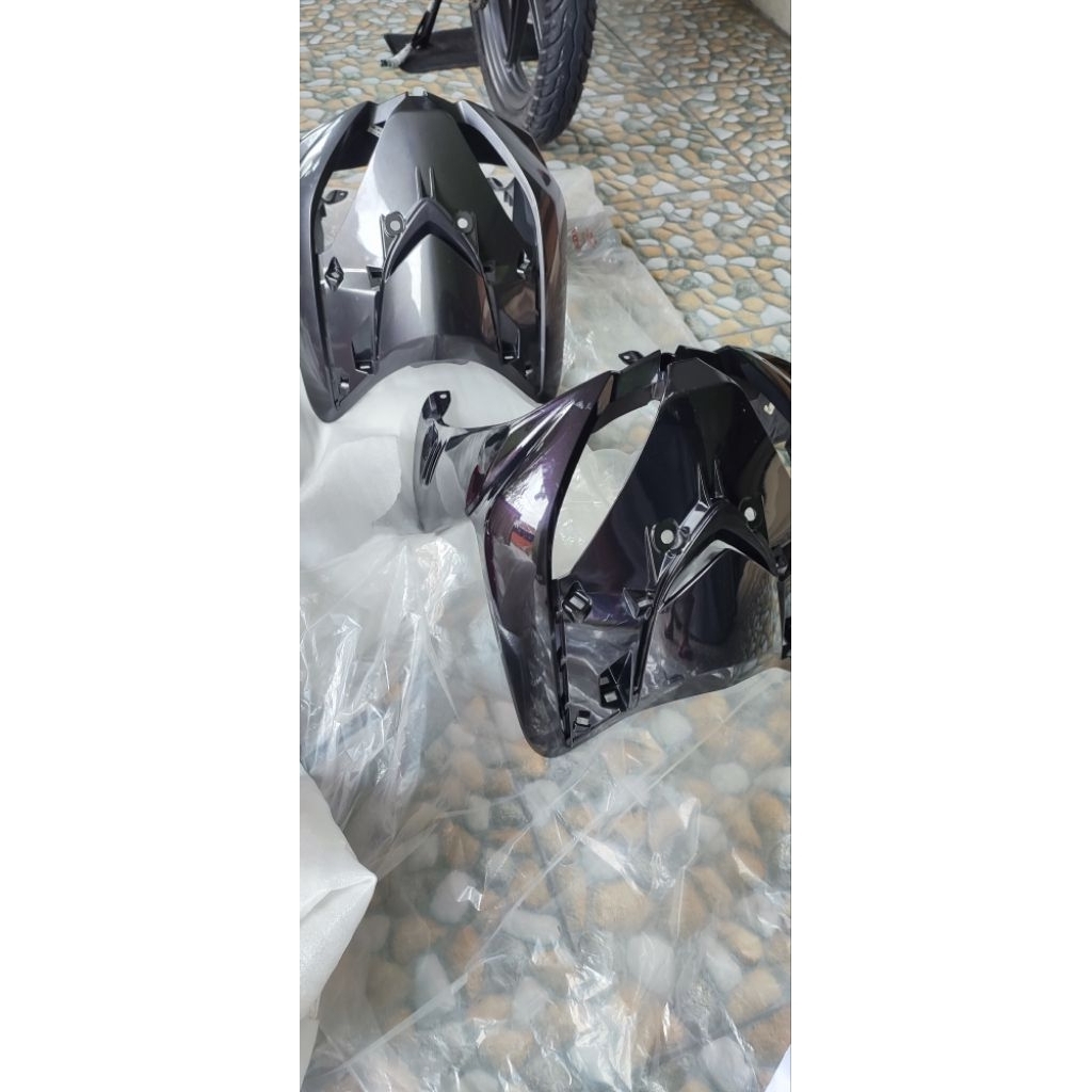 COVER FRONT TOP TAMENG DASI KAP BODY DEPAN REVO AT MATIC REVO DX 64500-KWW-A70POV VIOLET ORIGINAL AH