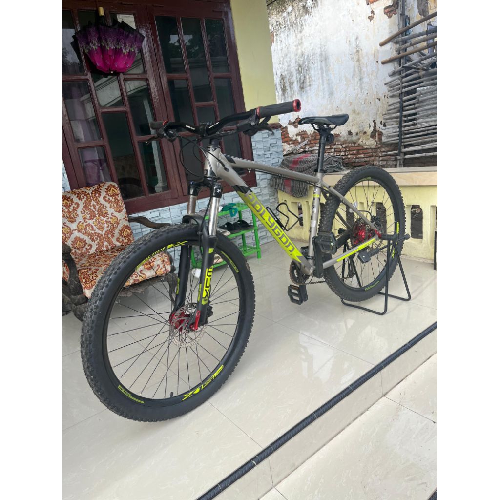 polygon premier 5 2022 size M 27.5 upgrade