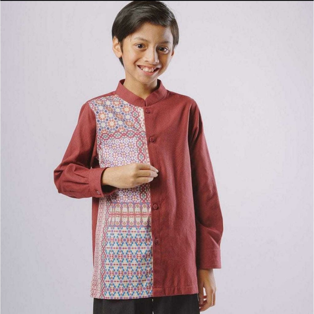 ELZATTA koko anak sevilla