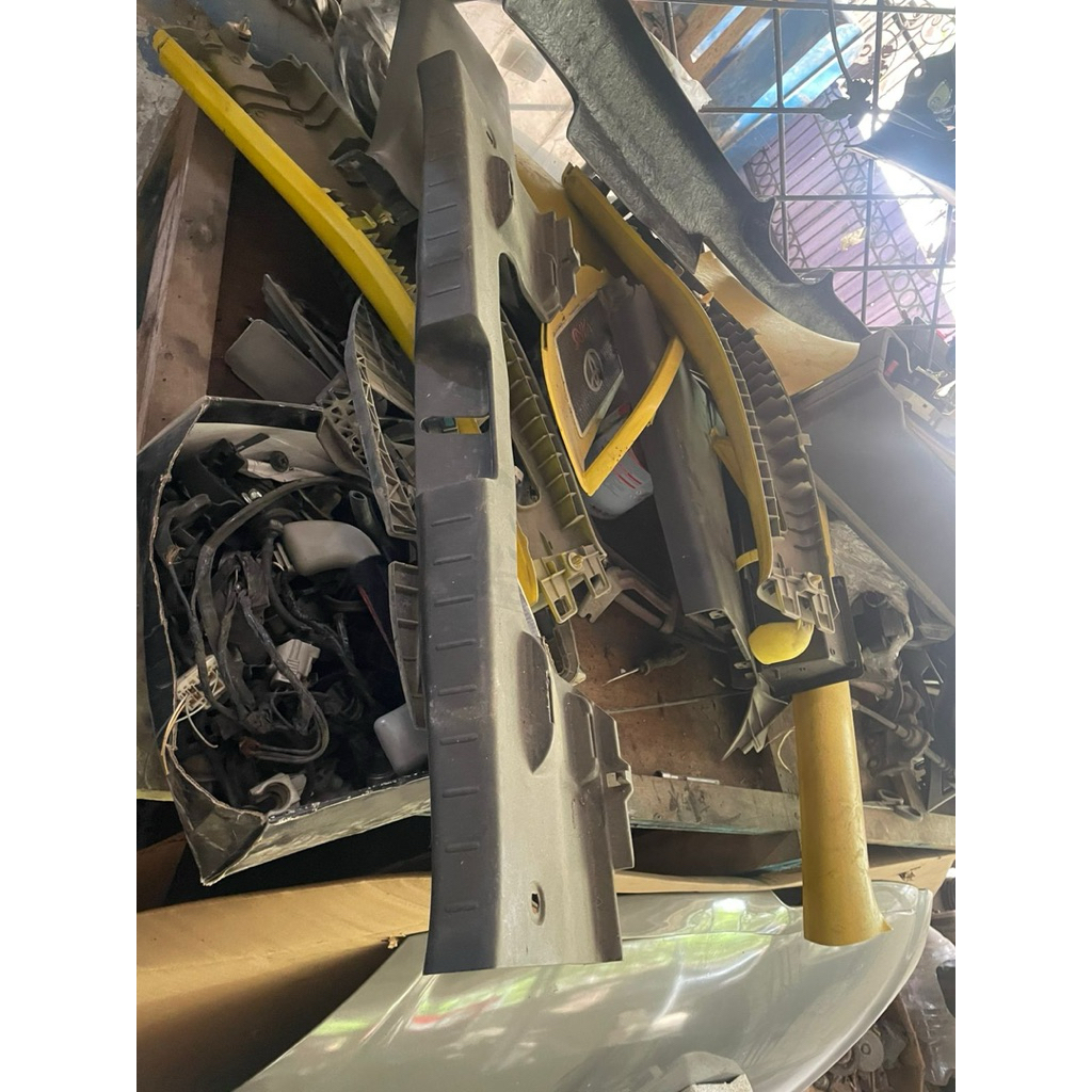 doorsillplate bagasi yaris 2006-2012