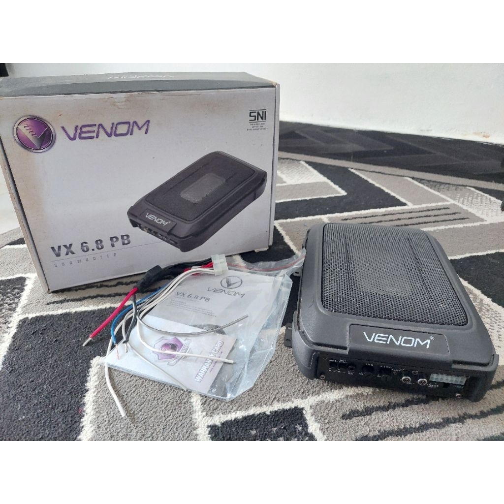 subwoofer aktif kolong mobil venom