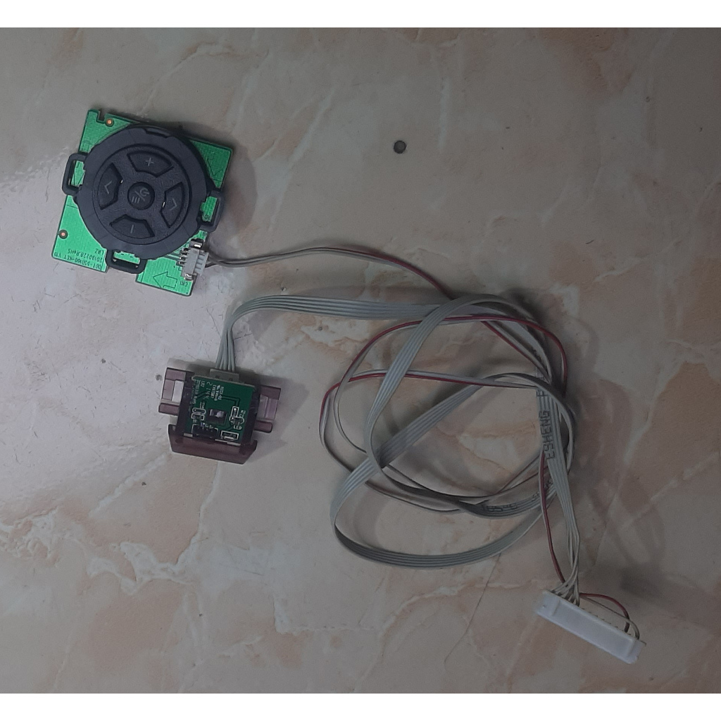 Tombol Power IR Sensor led Indikator LED TV POLYTRON PLD 40BV8958