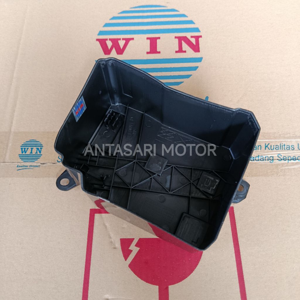 TUTUP BOX AKI BEAT 2020 BEAT STREET 2020 BEAT 2024 BEAT STREET 2024 GENIO KECIL BOX AKI BEAT 2020 BE