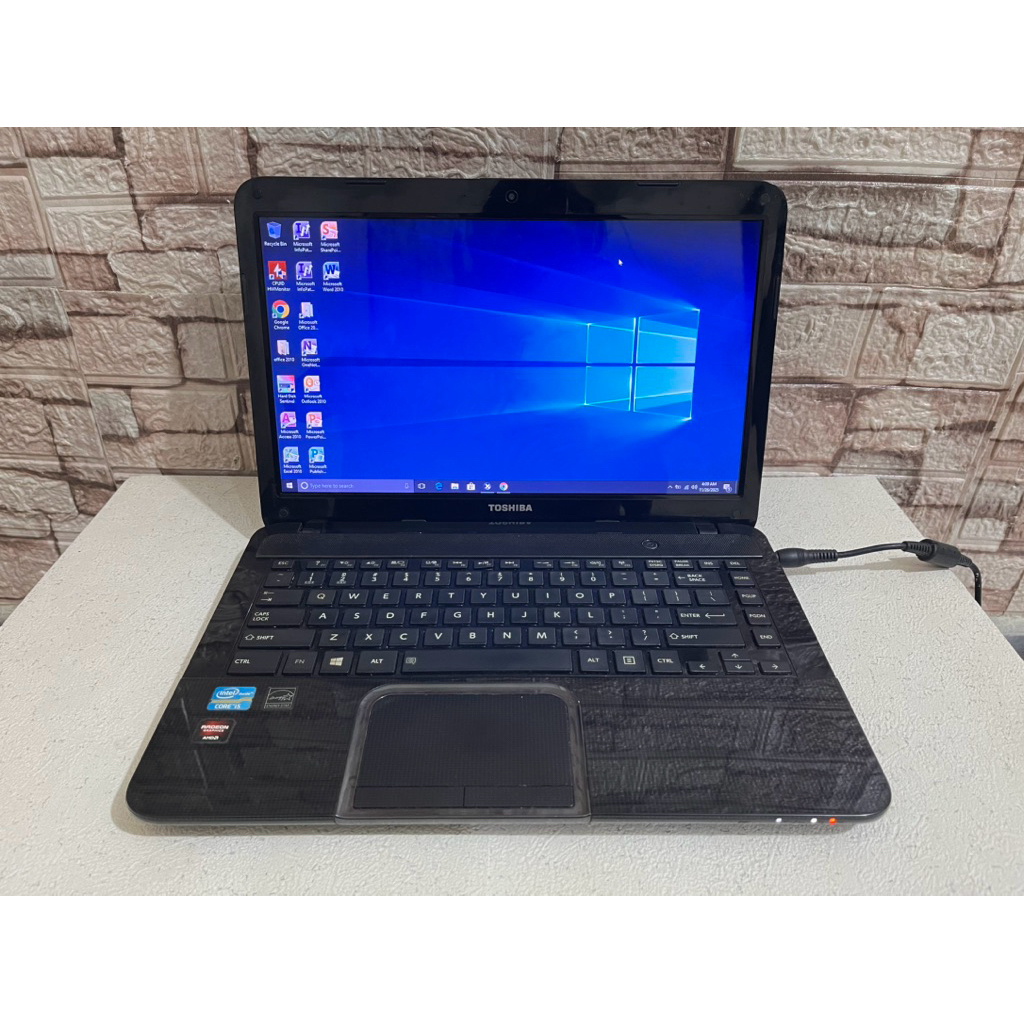 Laptop Gaming Toshiba Satellite L840  Core i5 Gen 3 RAM 8gb HDD 500gb normal siap pakai
