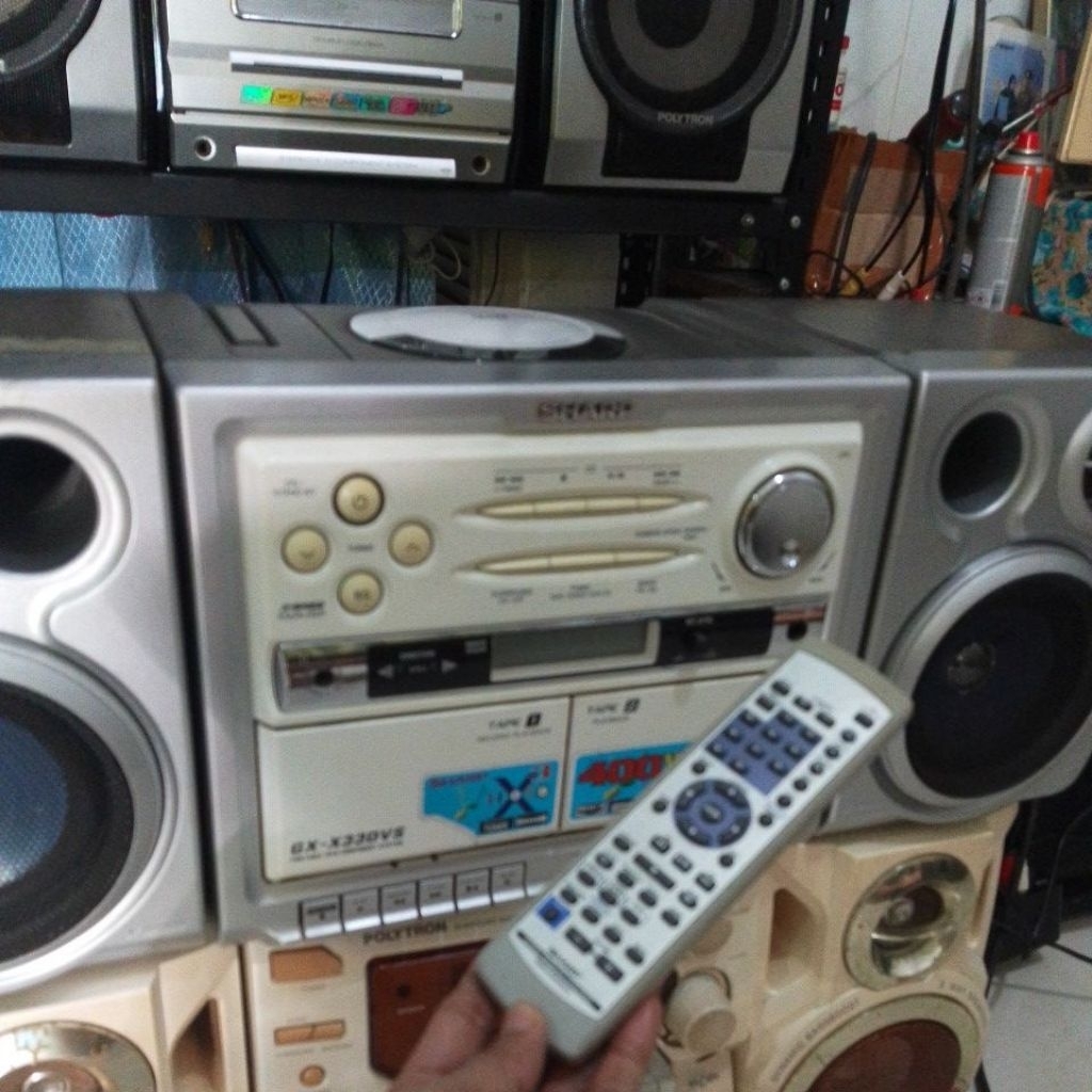 Radio Tape Compo Sharp DVD + remote