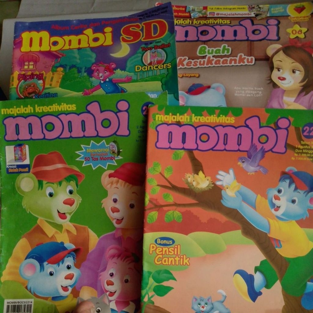 MAJALAH MOMBI