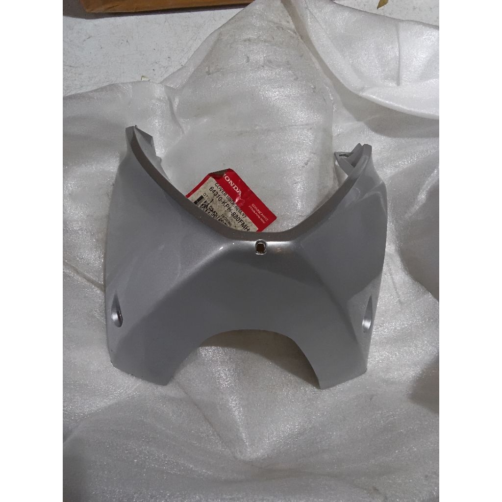64310 KPH 880FMH COVER UNDER KARISMA 125 SILVER ORIGINAL AHM