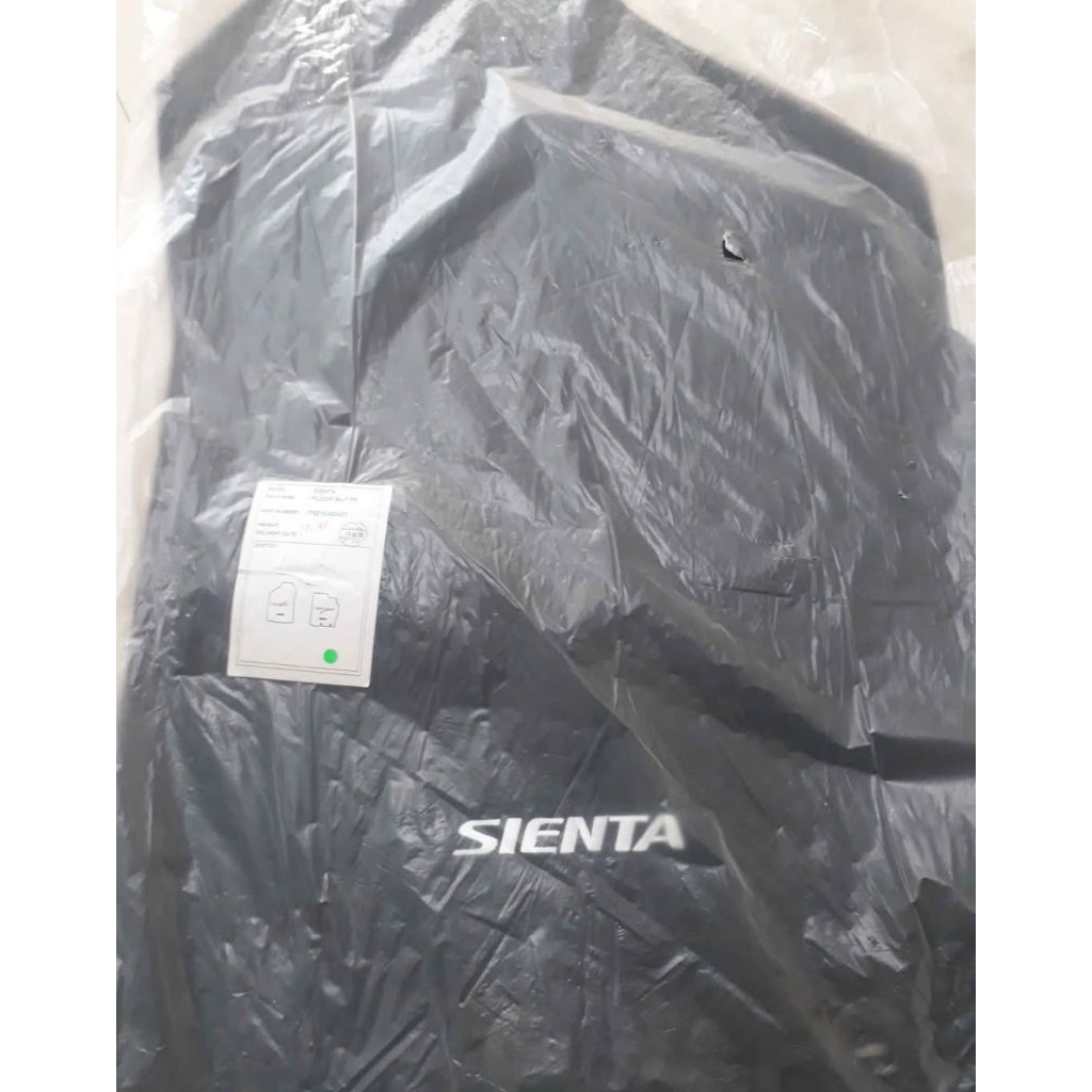 karpet beludru mobil toyota sienta