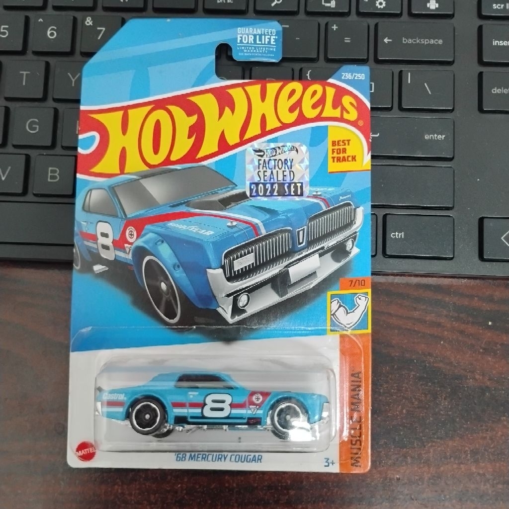 Hot wheels 68 mercury cougar