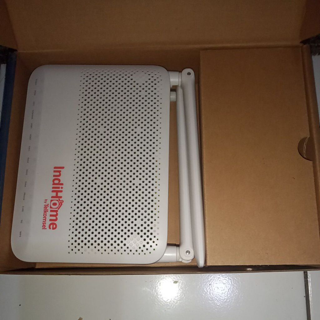 Ruter wifi FH HG6145D2