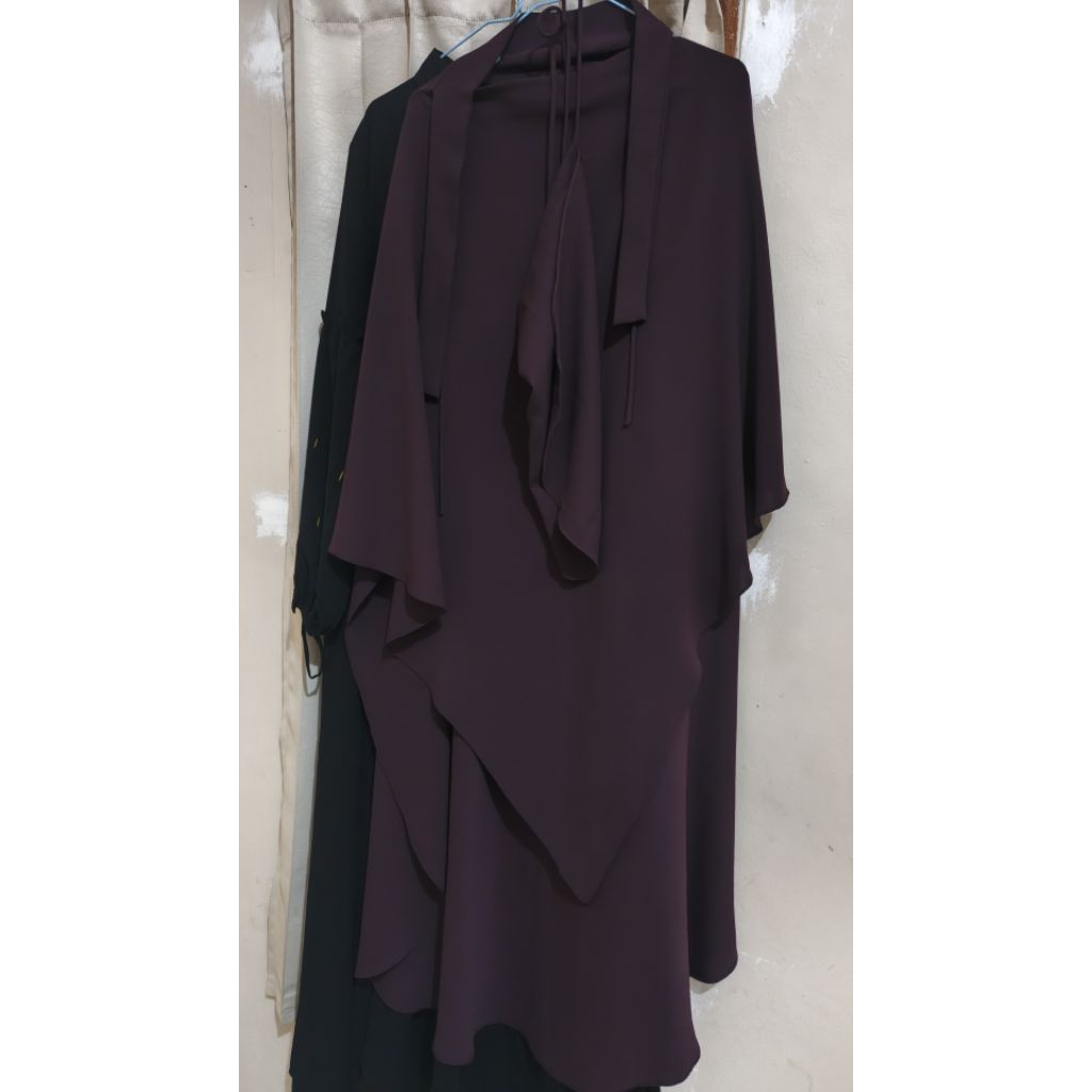 pl fk bonasvita dark maroon