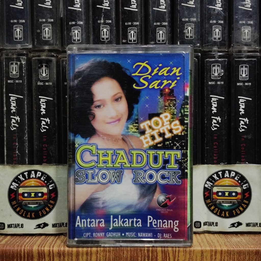 Kaset - Dian Sari - Top Hits - Chadut Slow Rock - Kaset Pita - Radio Tape - Radio - Pemutar Kaset - 