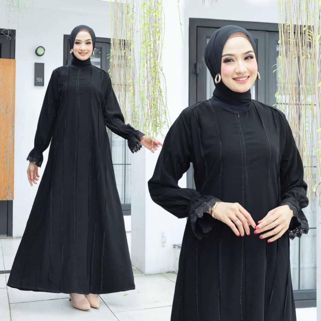 Abaya Muza SYEIMA Abaya Kombinasi mata mata Swarovsky dan Renda di Pergelangan Tangan Abaya Hitam Ga
