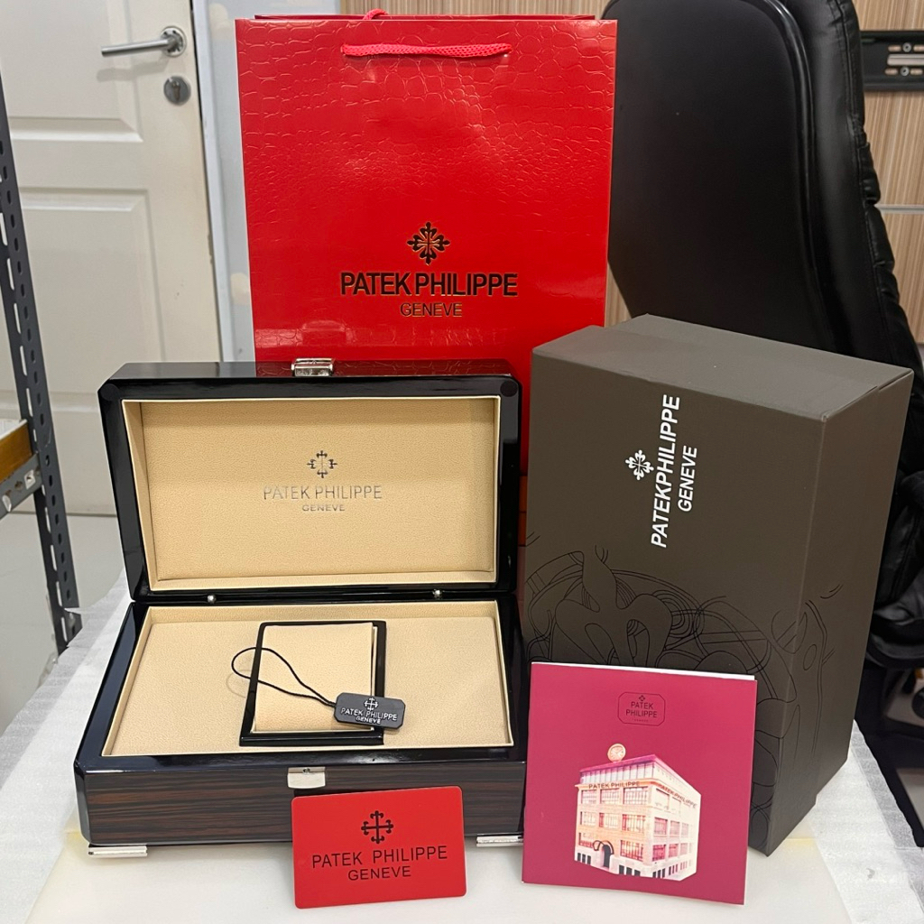 Kotak Jam Tangan Patek Philip Box Mewah Sudah Include Card dan Pepper Bag