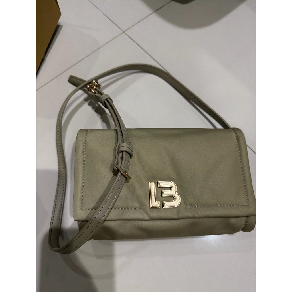 Preloved BYL Flap XBody Khaki
