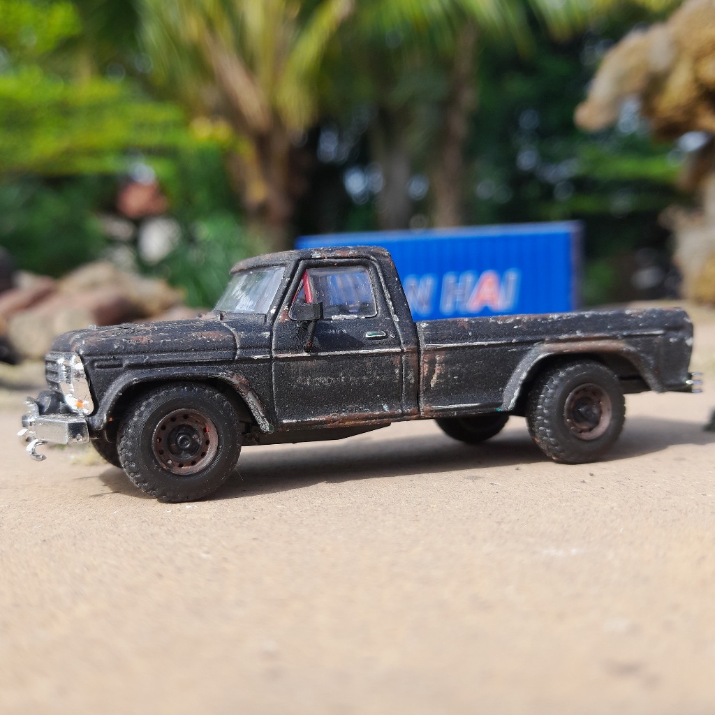 greenlight ford f250 custom junk rosok black