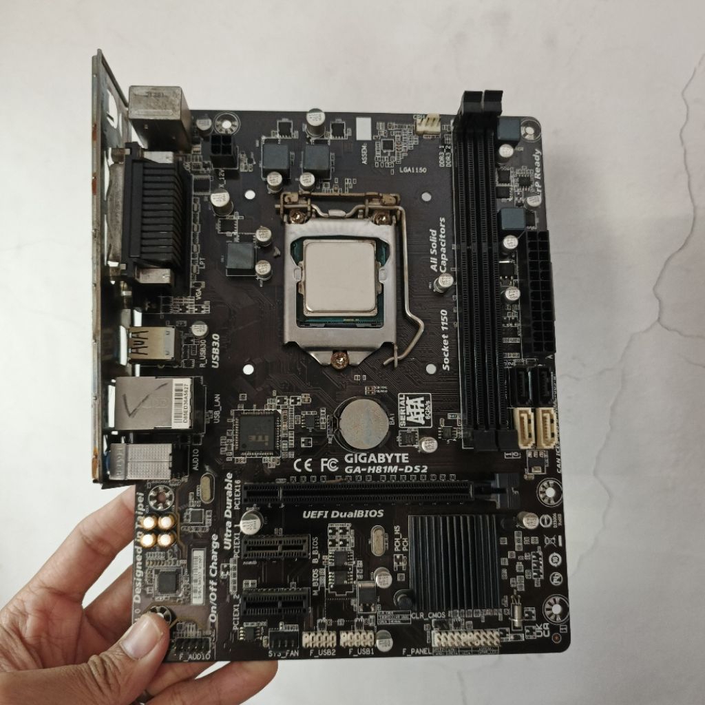 H81M + Intel Core i5-4590 i3-4130