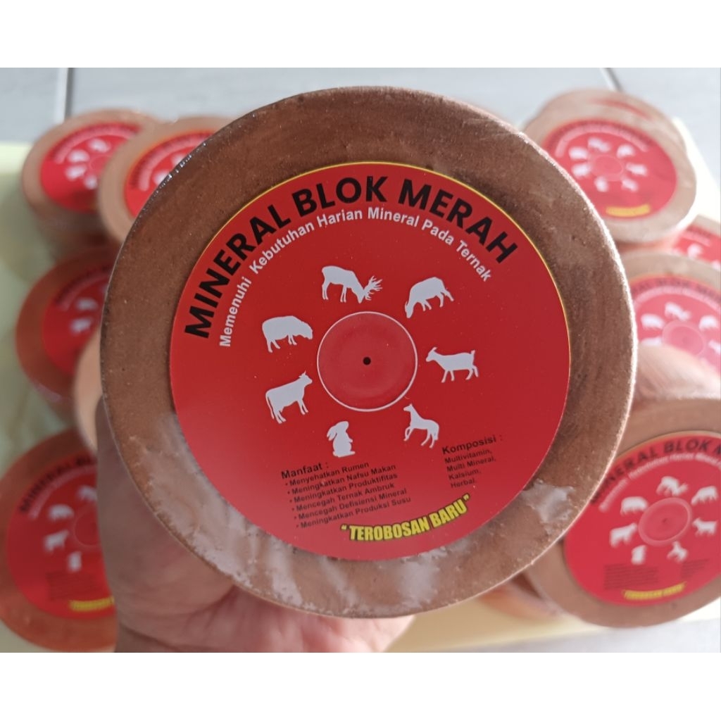 Mineral Blok - Mineral Blok Merah 500gr - Mineral Blok Merah Sapi - Mineral Merah Kambing - Mineral 