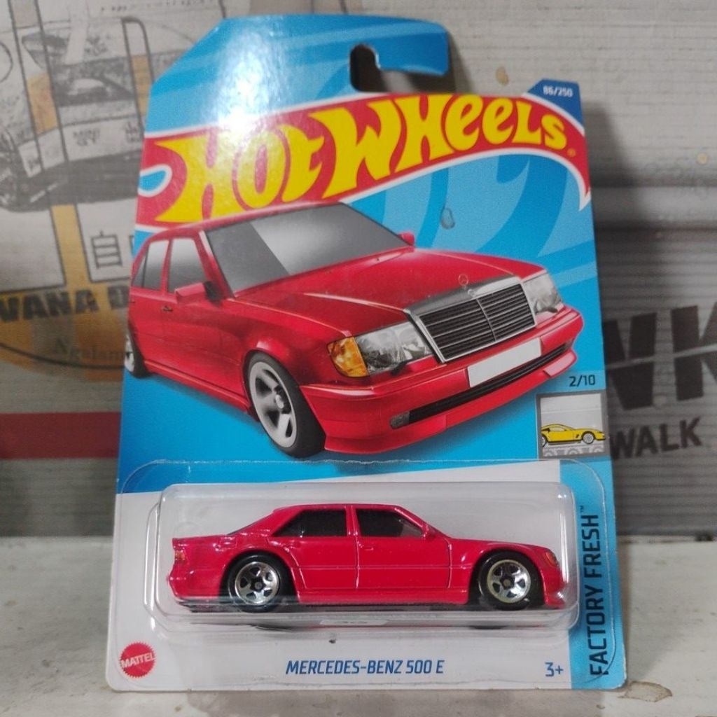 Hotwheels Mercedes Benz 500 E