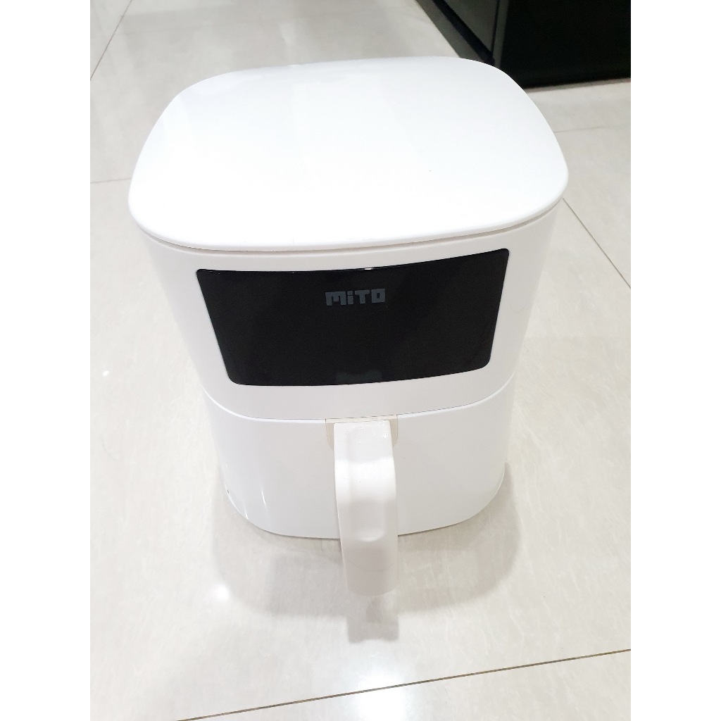 Digital Air Fryer Mito Mitochiba - Mito Air Fryer Digital 4 Liter Low Watt. BEKAS