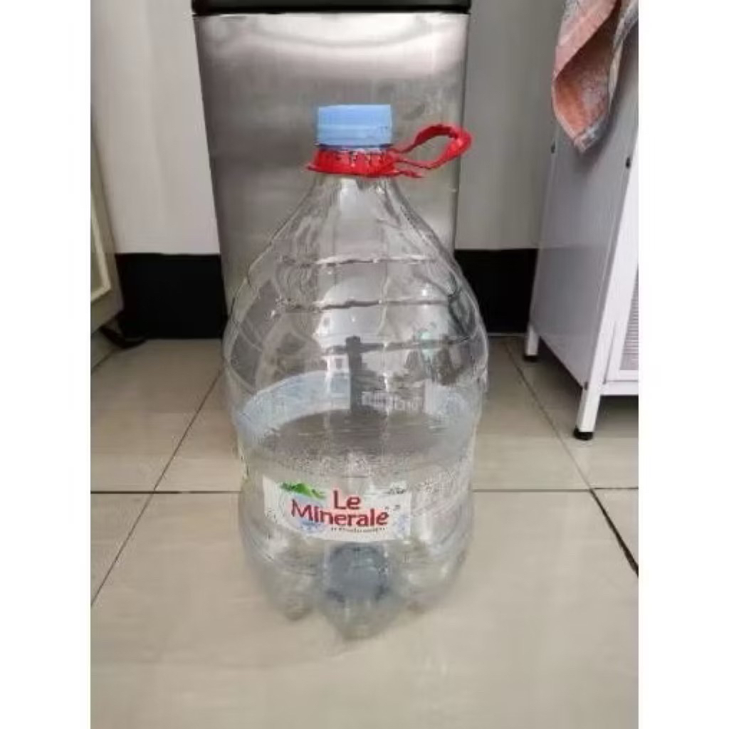 GALON LE MINERAL15 LITER KOSONG, AMIDIS 15 LITER KOSONG