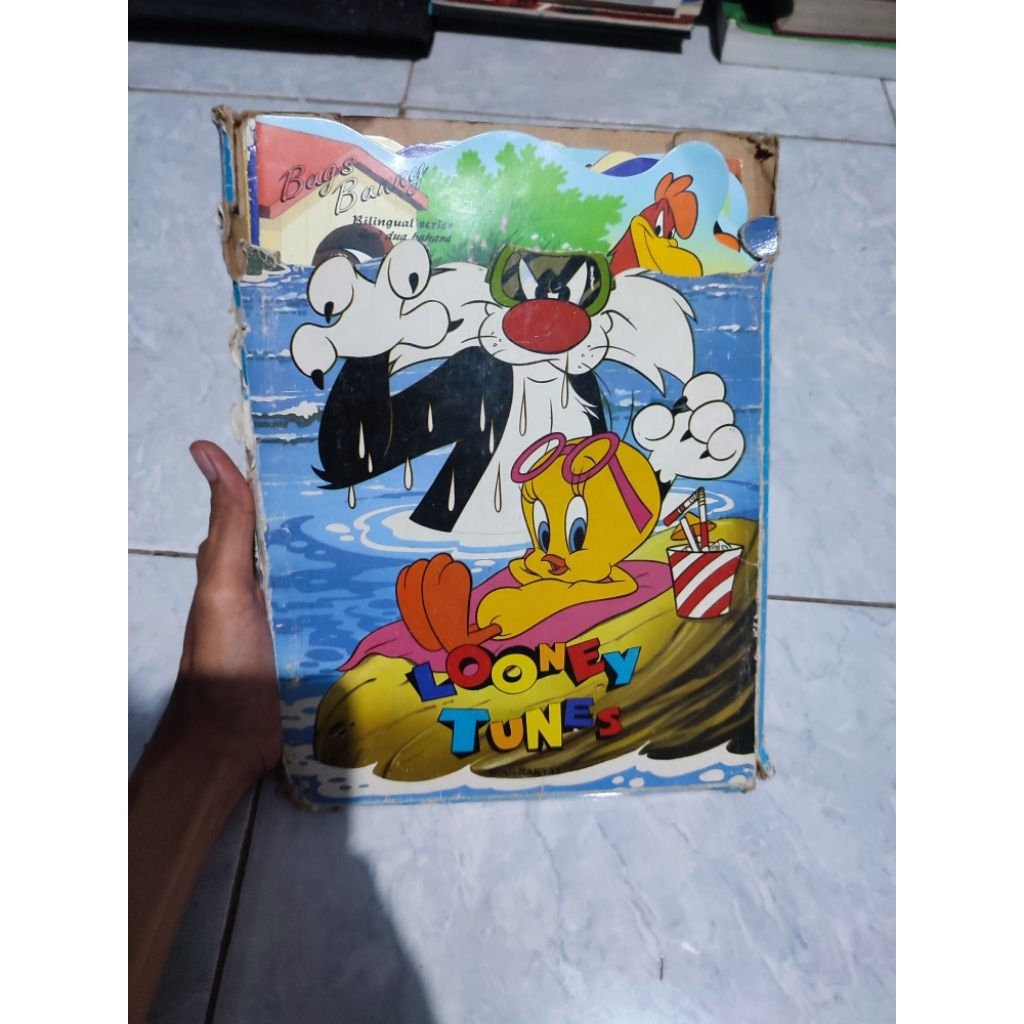 buku cerita anak bilingual series looney tunes sepaket
