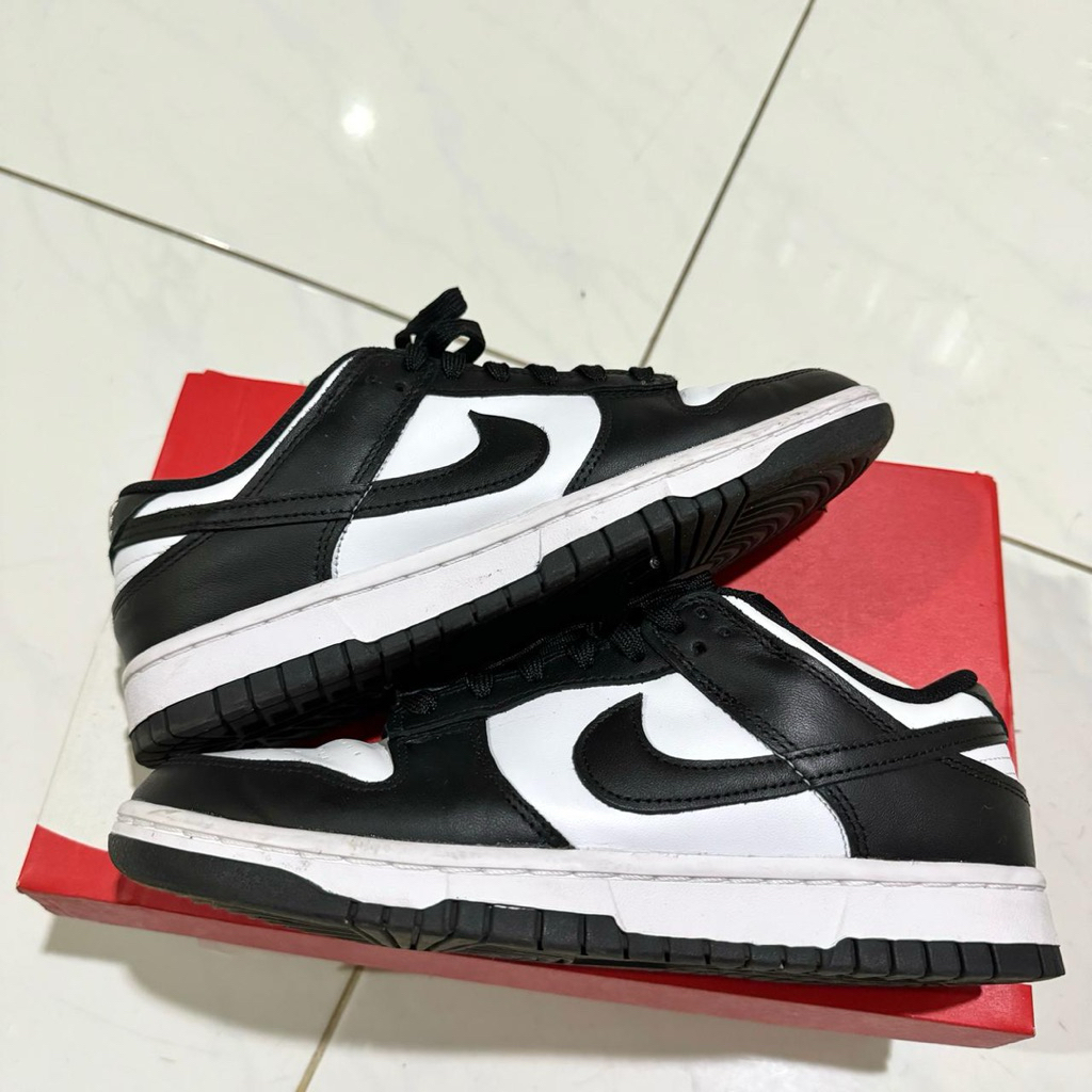 preloved nike dunk panda