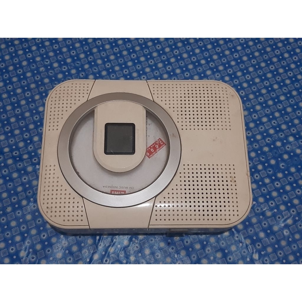 cd player discman portable pemutar kaset digital cd radio jam jadul