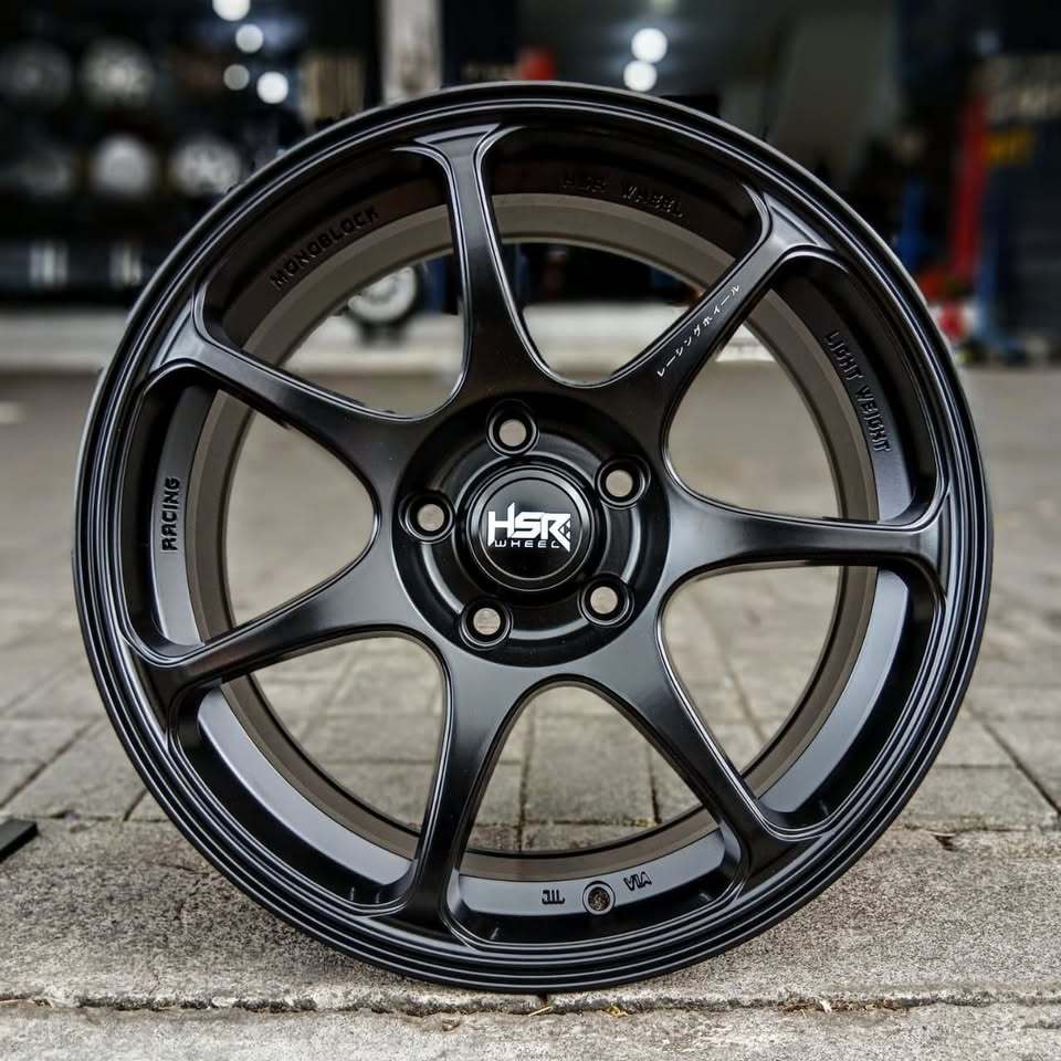 Velg Mobil R17 Cocok Buat HRV,CIVIC,INNOVA,Type HSR SEBUNSUTA RING 17