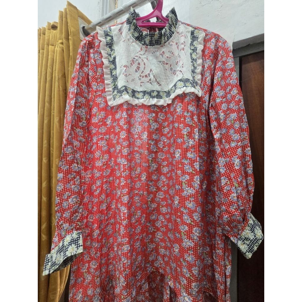 Abaya merah Preloved Dfr cloth