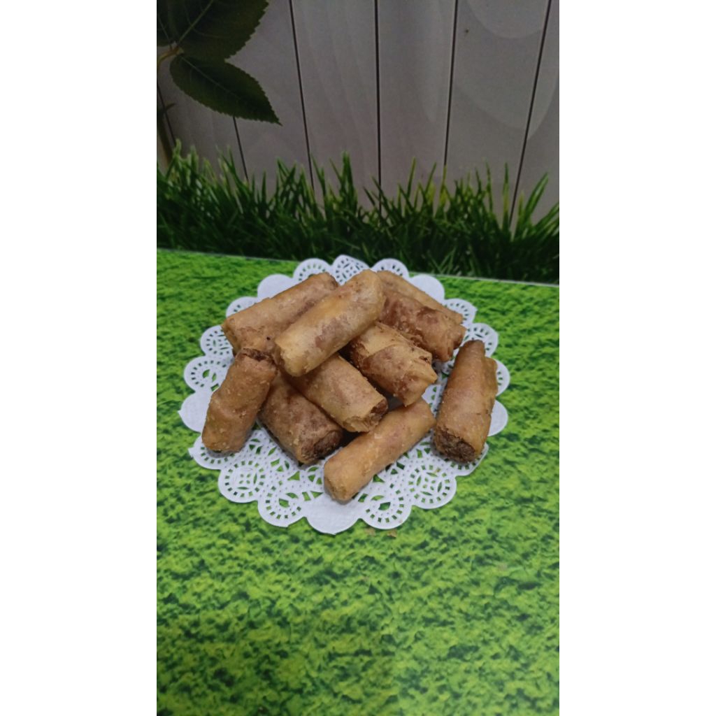 Sumpia Pangsit Cumi Isi Abon Udang Goreng Gurih