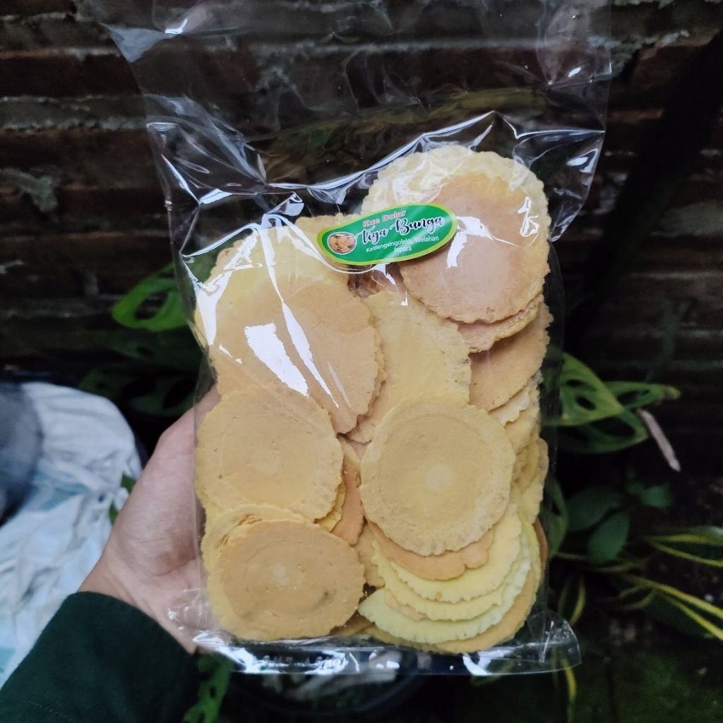 kue dolar jadul khas Jepara renyah crispy lezat