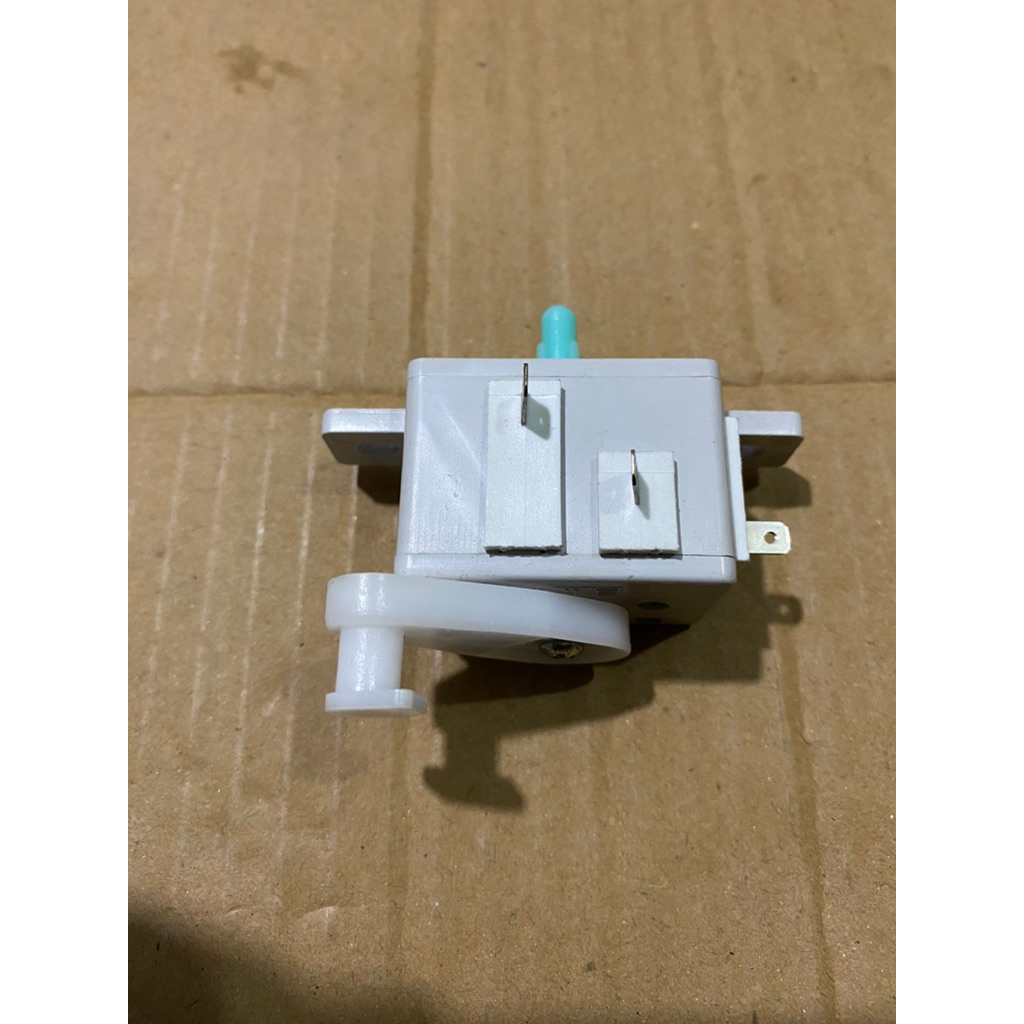 SELEKTOR PEMBUANGAN MESIN CUCI AQUA 2 TABUNG KYX-2XZ