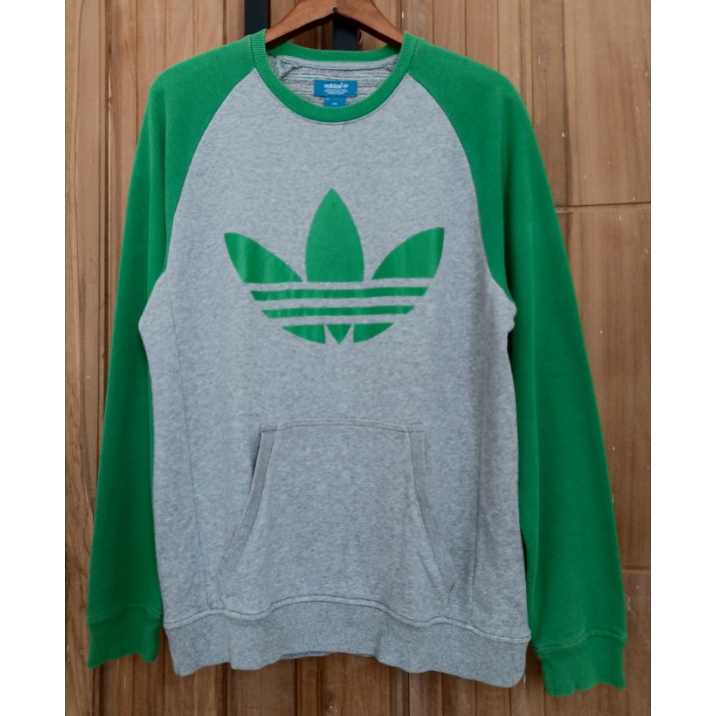 crewneck adidas trefoil reglan size m