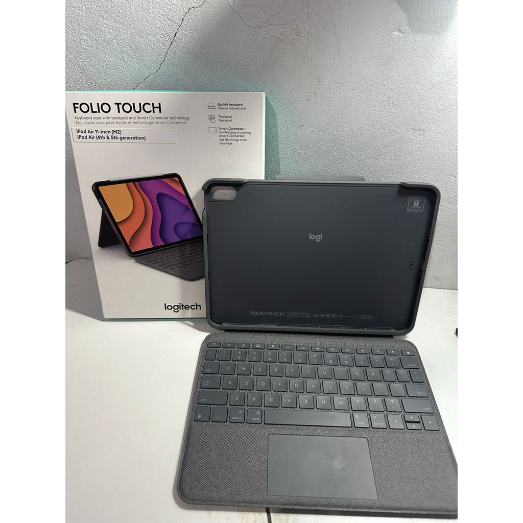 Logitech Folio Touch Ipad Air 11 inch Keyboard