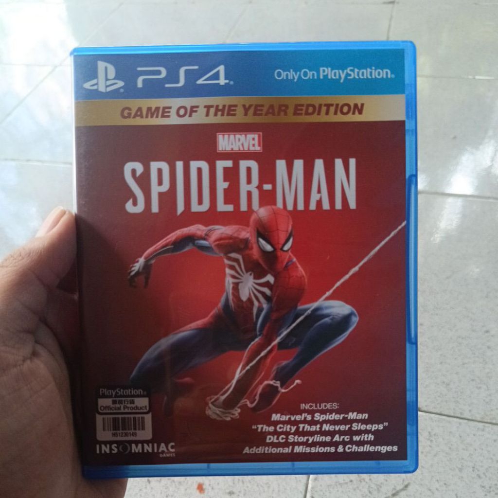 BD / Kaset PS4 Marvel Spiderman GOTY
