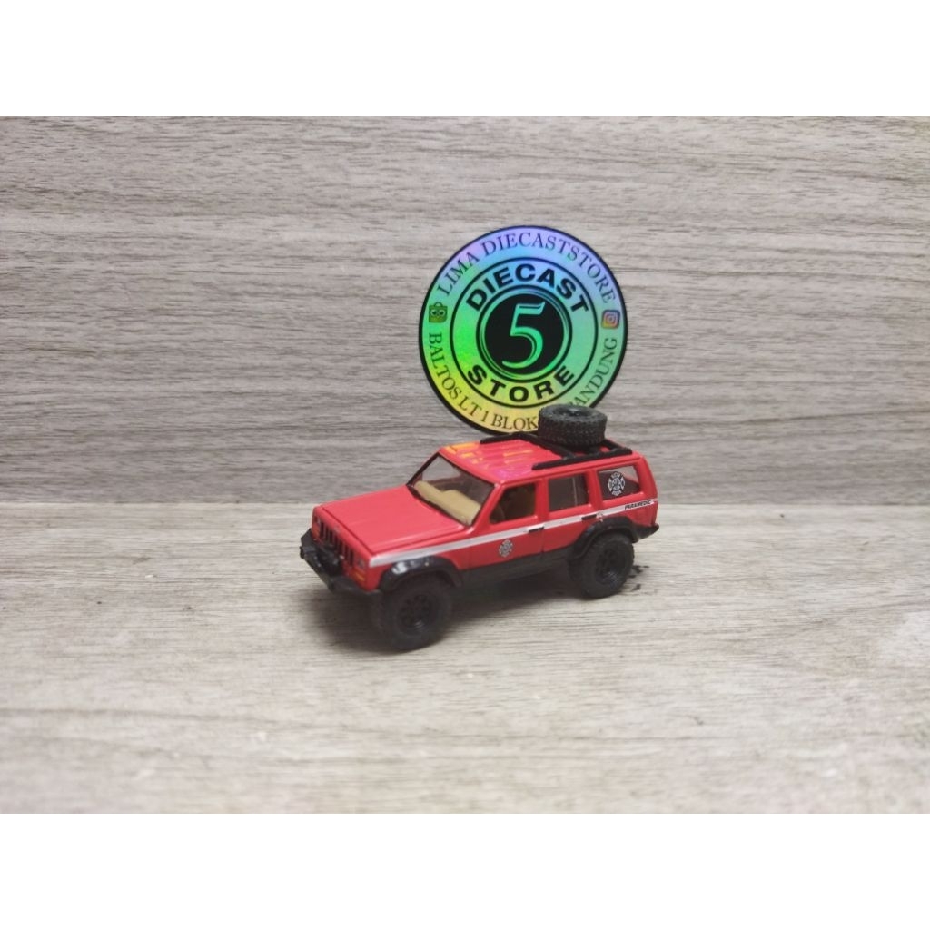 johnny lightning jeep cherokee paramedic